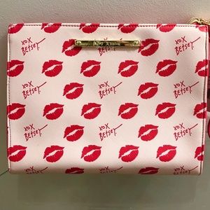 Betsey Johnson Cosmetic Wristlet Hot Pink